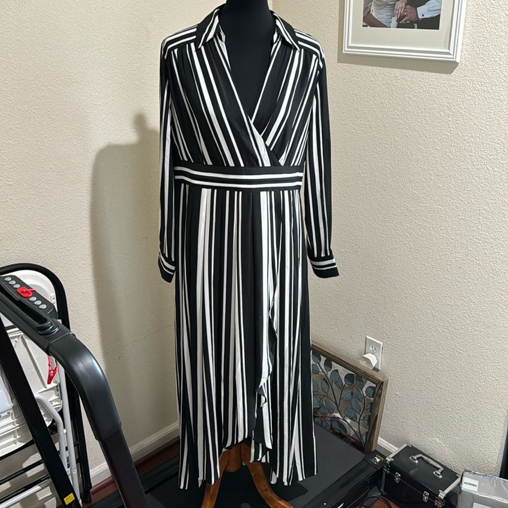 INC DRESS NWT